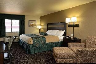Baymont By Wyndham Glenwood Hotel Стая снимка