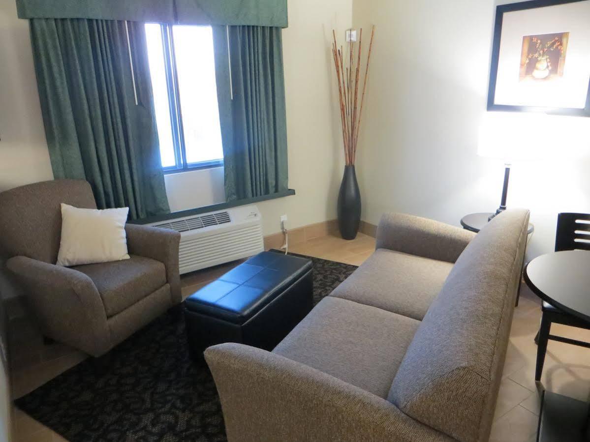 Baymont By Wyndham Glenwood Hotel Екстериор снимка